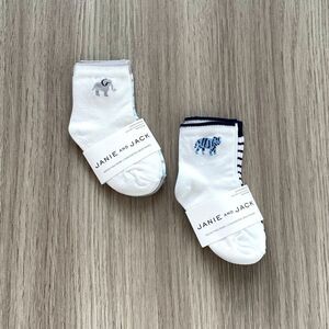 NWT Janie & Jack Baby Animal Socks Blue and Grey 6-12 Months